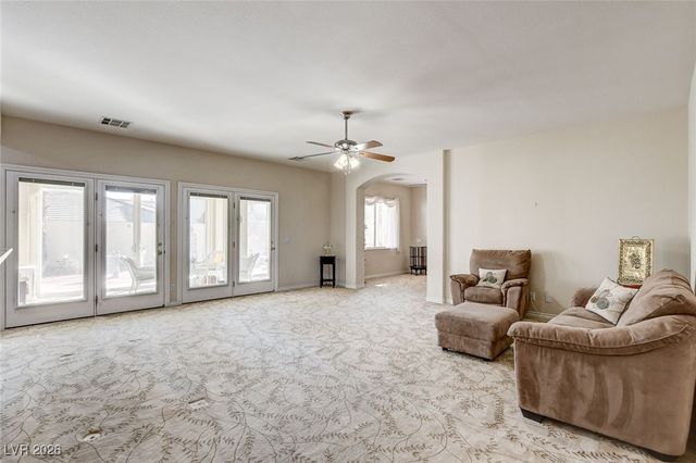 144 Tamarron Cliffs Street, Las Vegas, NV 89148