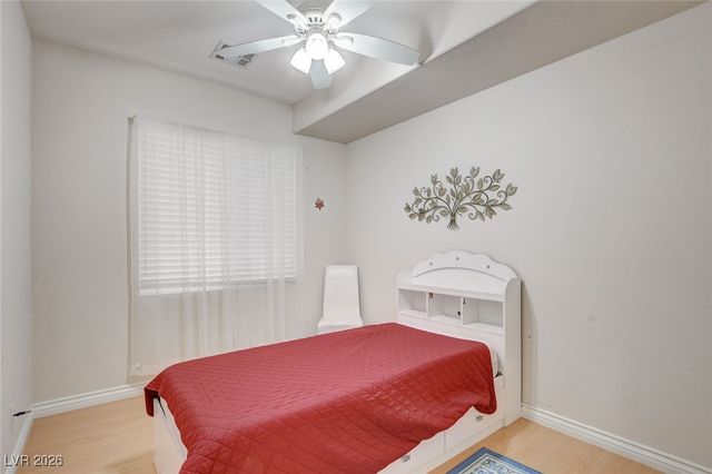 144 Tamarron Cliffs Street, Las Vegas, NV 89148