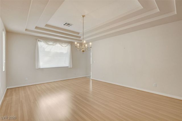 144 Tamarron Cliffs Street, Las Vegas, NV 89148