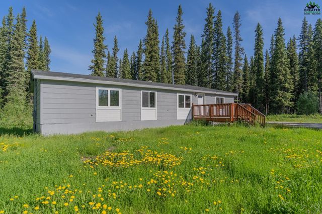 2580 TOPAZ AVENUE, North Pole, AK 99705