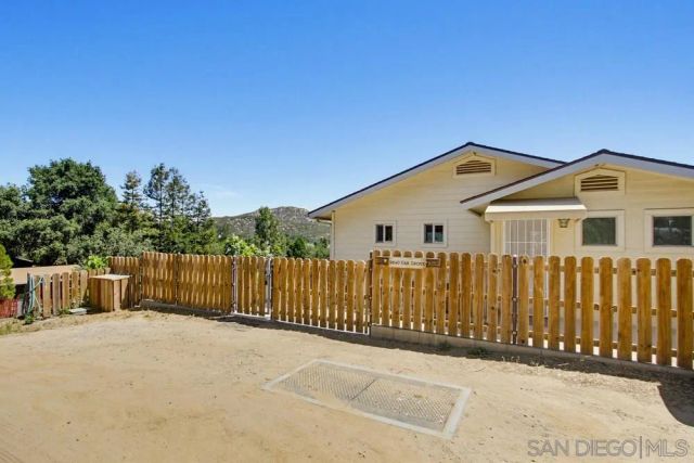 9640 Oak Grove Drive, Descanso, CA 91916