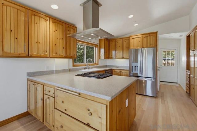 9640 Oak Grove Drive, Descanso, CA 91916