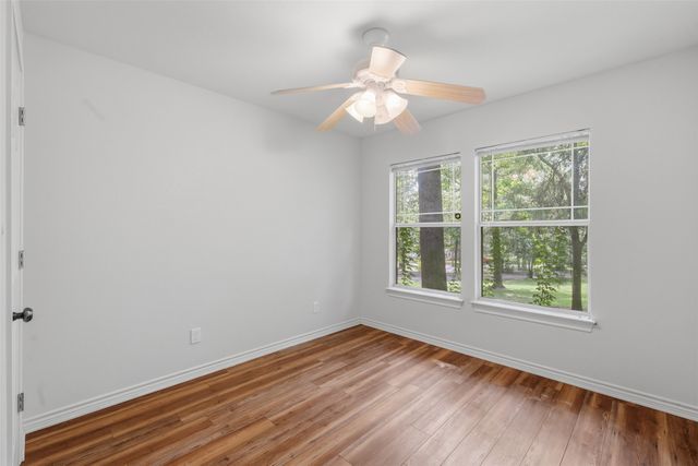 565 W El Dorado Drive, Scroggins, TX 75480