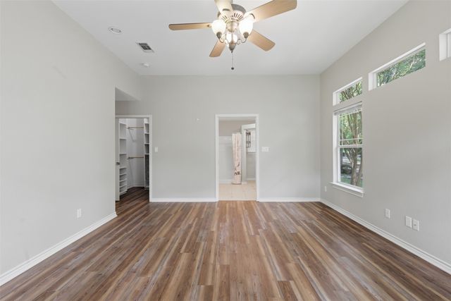 565 W El Dorado Drive, Scroggins, TX 75480