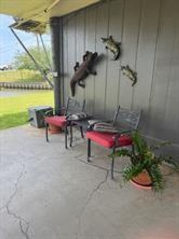 1571 Blue Water Drive, Freeport, TX 77541