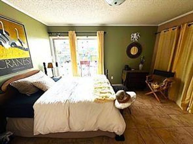 1571 Blue Water Drive, Freeport, TX 77541