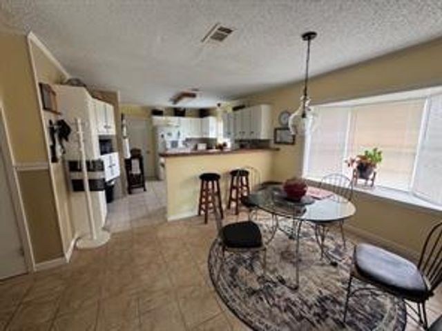 1571 Blue Water Drive, Freeport, TX 77541