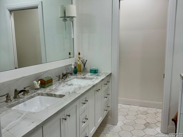 51 Longsford, San Antonio, TX 78209