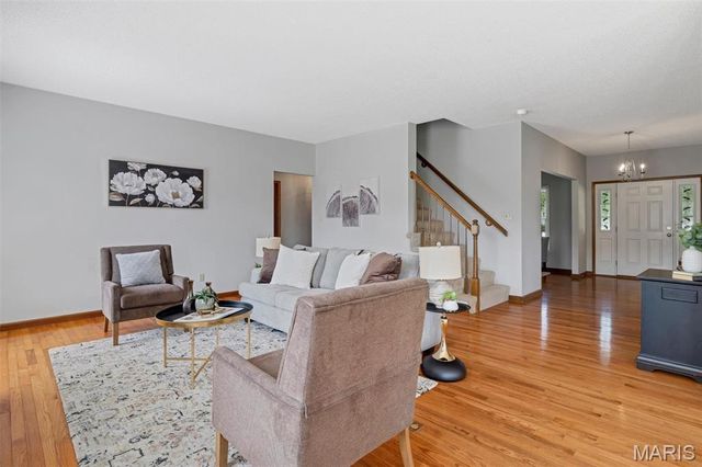 195 England Drive, O'fallon, MO 63366