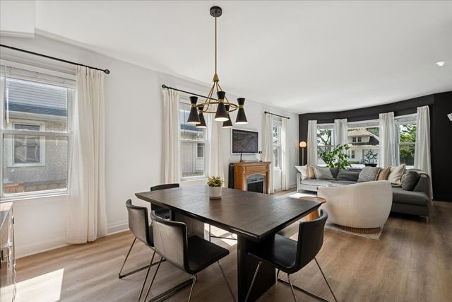 1124 Lathrop Avenue, Forest Park, IL 60130