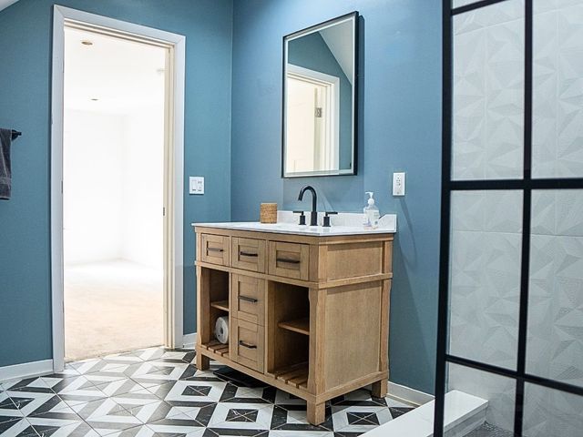 1124 Lathrop Avenue, Forest Park, IL 60130