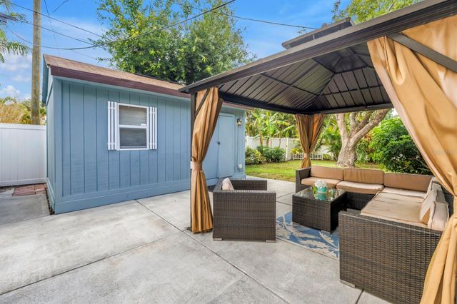 5865 63RD AVENUE N, Pinellas Park, FL 33781