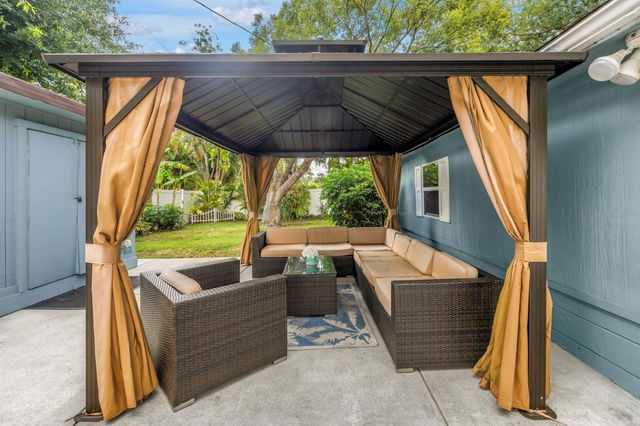 5865 63RD AVENUE N, Pinellas Park, FL 33781