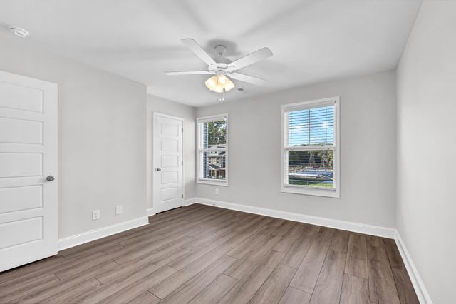 135 Quarry Point Dr C135, Clarksville, TN 37043