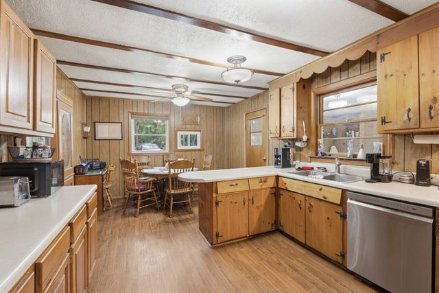 1821 Little Marrowbone Rd, Ashland City, TN 37015