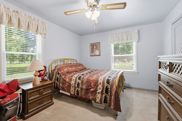 1821 Little Marrowbone Rd, Ashland City, TN 37015