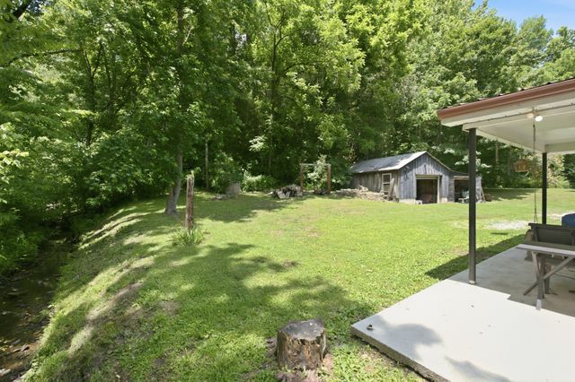 1821 Little Marrowbone Rd, Ashland City, TN 37015