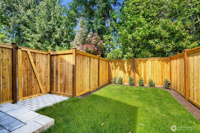 13024 Corliss Avenue N, Seattle, WA 98133