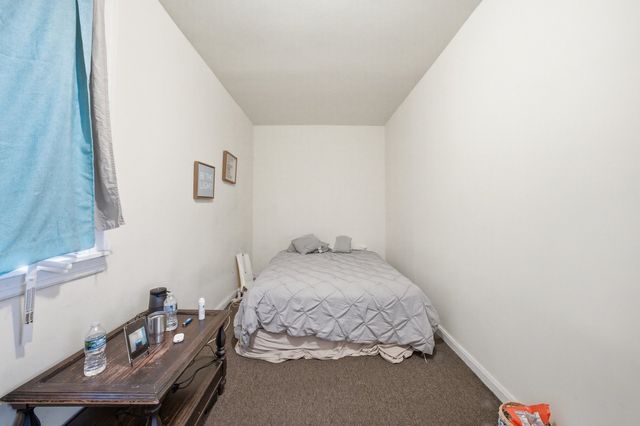 2643 S Hillock Avenue, Chicago, IL 60608