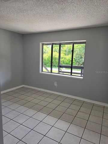2526 S OAK AVENUE A, Sanford, FL 32773