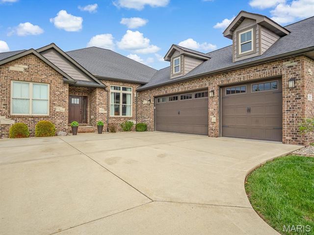 3917 Shale Drive, Edwardsville, IL 62025
