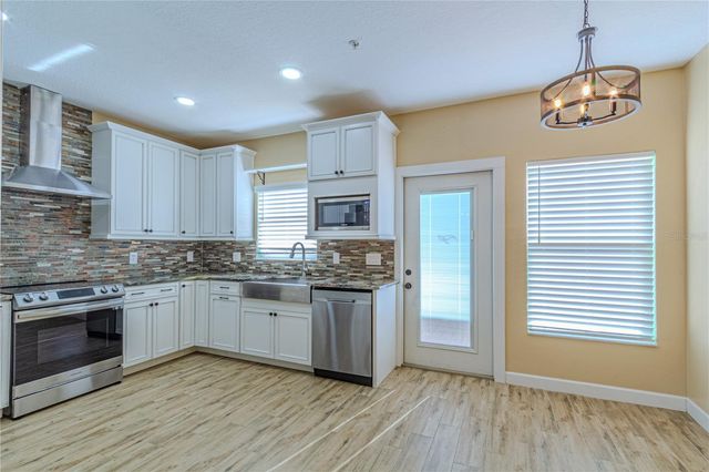 13352 HARBOR SHORE LANE 13352, Winter Garden, FL 34787