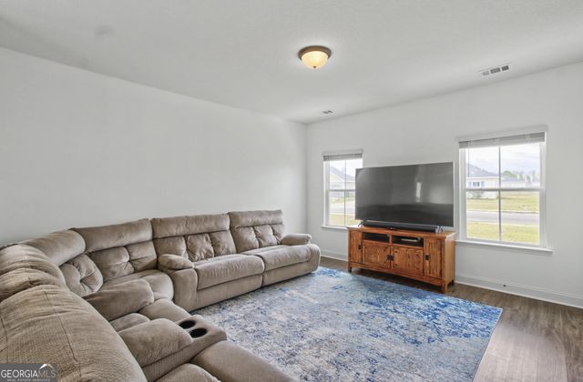 389 McClelland Loop NE, Ludowici, GA 31316