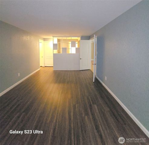 3925 SW 317 th Street, Federal Way, WA 98023