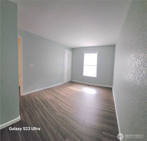 3925 SW 317 th Street, Federal Way, WA 98023