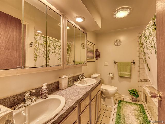 11817 Moran Street, Taylor, MI 48180