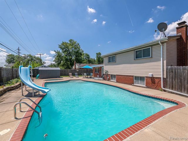 11817 Moran Street, Taylor, MI 48180