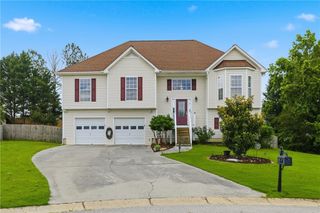 216 Stallion Run, Dallas, GA 30132