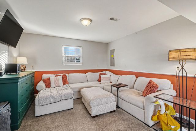 646 Hornbean Drive, Independence, KY 41051