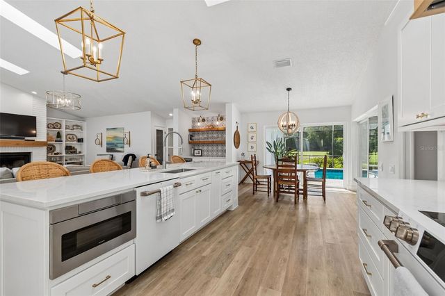 3337 HYDE PARK DRIVE, Clearwater, FL 33761