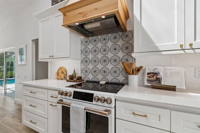 3337 HYDE PARK DRIVE, Clearwater, FL 33761