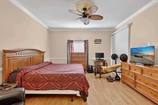 6871 NW Hogate Circle, Port St. Lucie, Port St Lucie, FL 34983