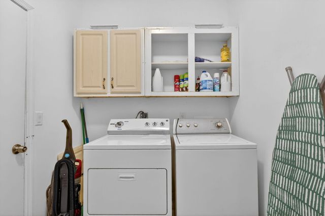 6871 NW Hogate Circle, Port St. Lucie, Port St Lucie, FL 34983