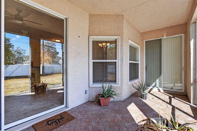 6871 NW Hogate Circle, Port St. Lucie, Port St Lucie, FL 34983