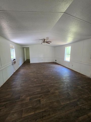 1106 Greenbelt Dr Drive, Cleveland, TX 77328