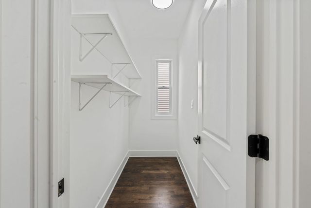 9419 S Saint Lawrence Avenue, Chicago, IL 60619