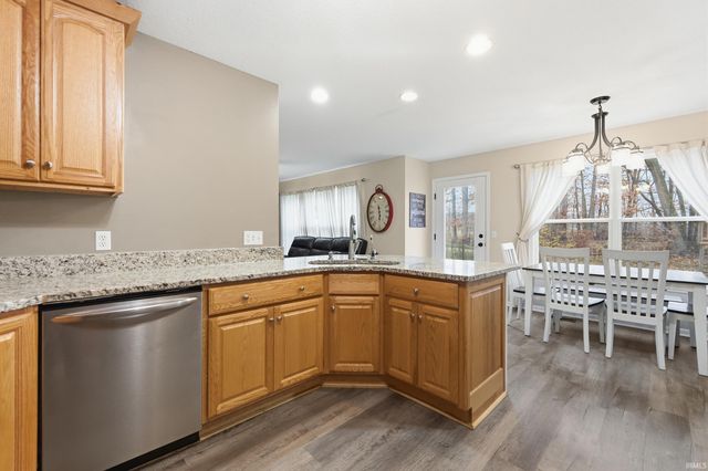 13924 Messenger Bay, Fort Wayne, IN 46845