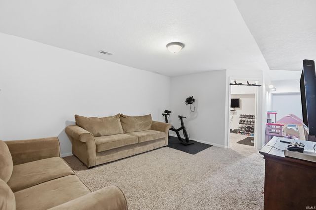 13924 Messenger Bay, Fort Wayne, IN 46845