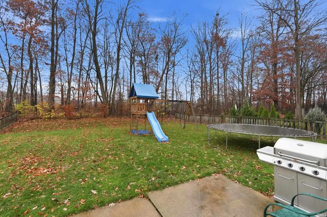 13924 Messenger Bay, Fort Wayne, IN 46845