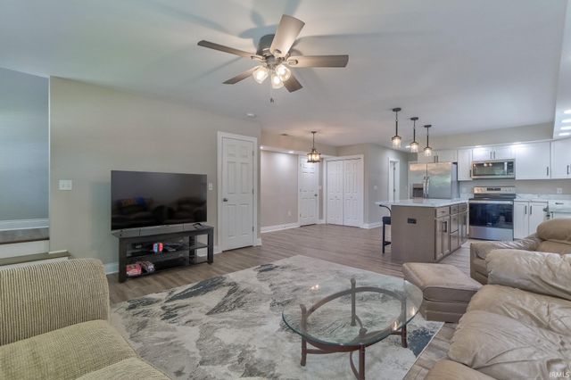 713 E Powell Avenue, Evansville, IN 47713