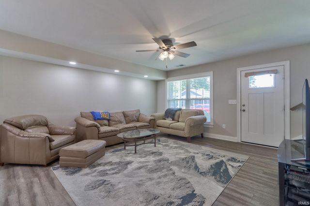 713 E Powell Avenue, Evansville, IN 47713