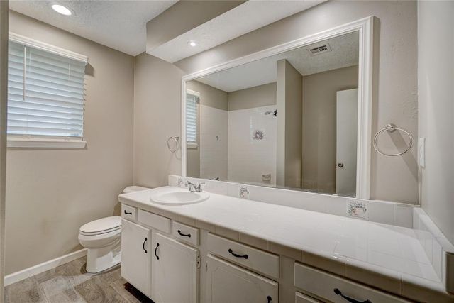 1528 Apollo Road, Edmond, OK 73003