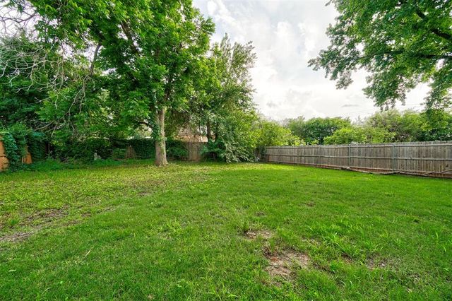 1528 Apollo Road, Edmond, OK 73003