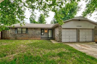1528 Apollo Road, Edmond, OK 73003