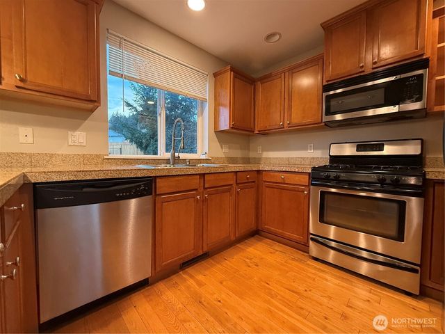 4158 SE Fairway Circle, Port Orchard, WA 98366