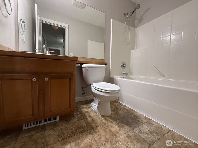 4158 SE Fairway Circle, Port Orchard, WA 98366